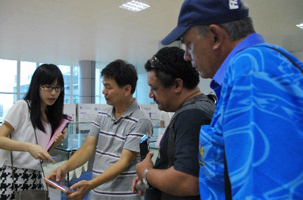 1476924292917480.jpg 参观水生博物馆.jpg