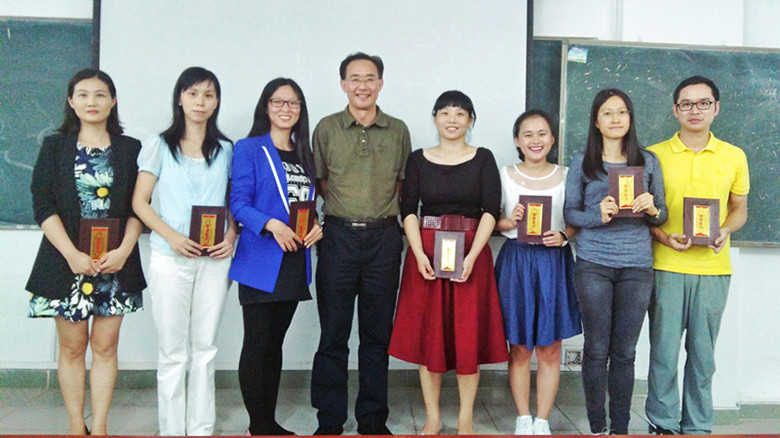 1478181092104347.jpg 讲课比赛 (1)_副本.jpg