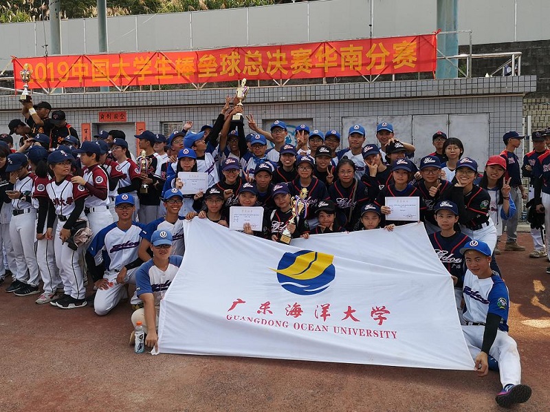 1557732473126491.jpg 获奖大合照.jpg