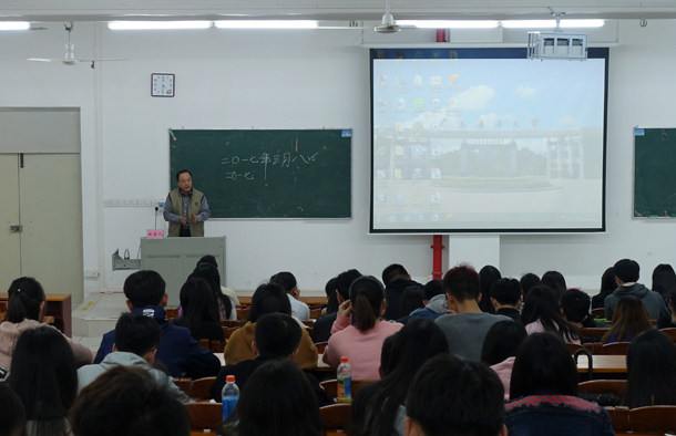 1489114138620217.jpg 复件 党总支书记阮彭林作组织协调能力培养辅导.JPG