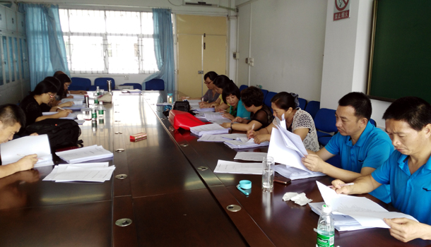 复件 毕业论文评审现场.jpg