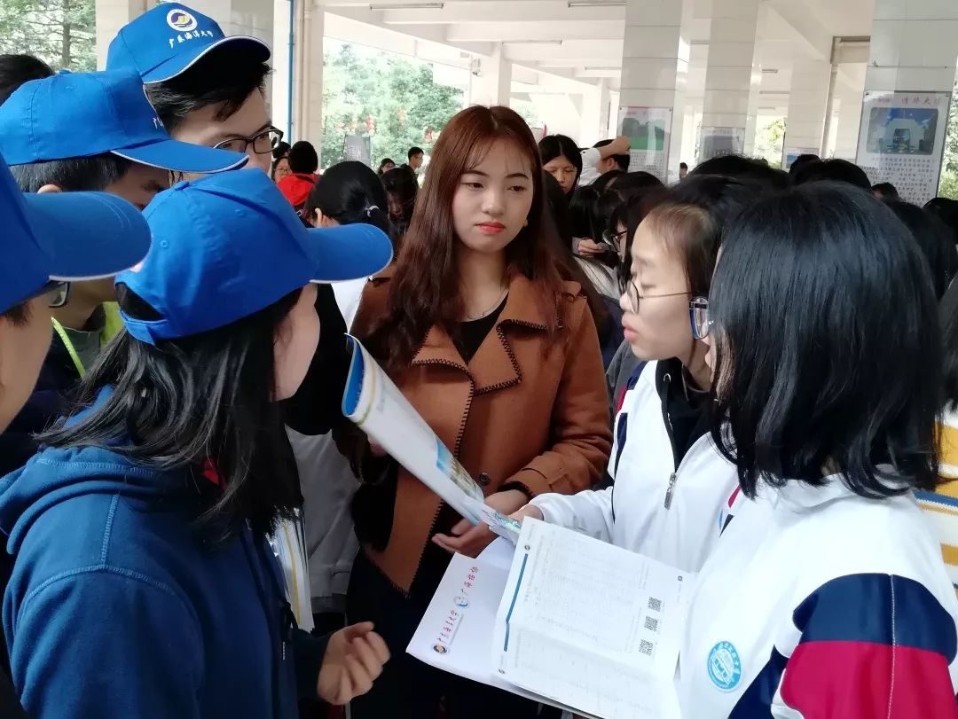 1555068293822208.jpg 1555068293822208.jpg